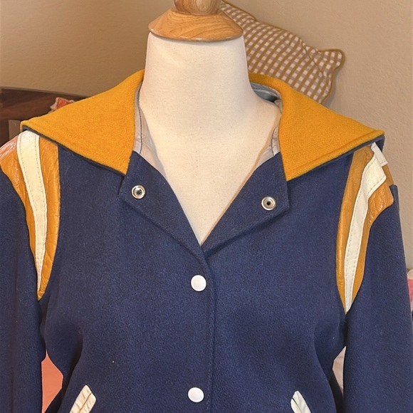 Vintage 70-80s Holloway Varsity Jacket women’s Blue Yellow Leather Wool sz Med - Picture 2 of 15
